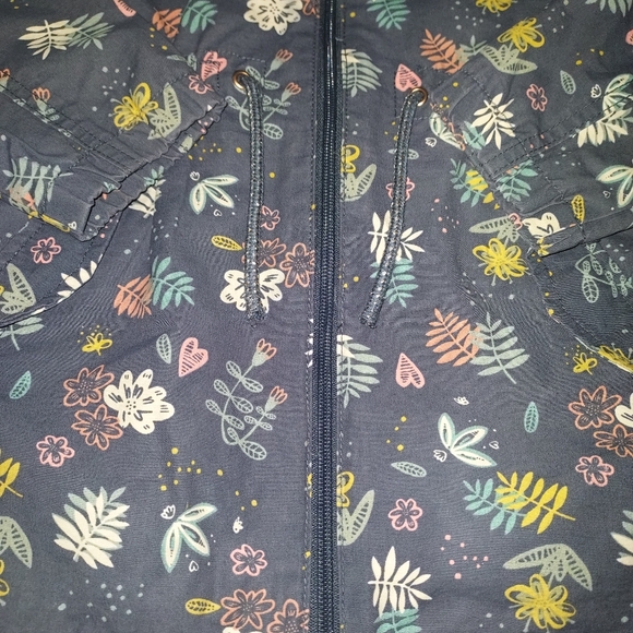 Spring/fall light jacket 4-6 - Picture 2 of 6